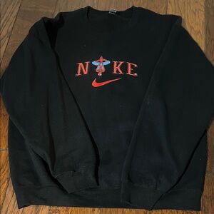 Nike Black and Red Men's Crewneck Sweater